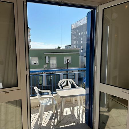 Residence Stefania Attici Su 2 Livelli - Agenzia Cocal Каорле Экстерьер фото