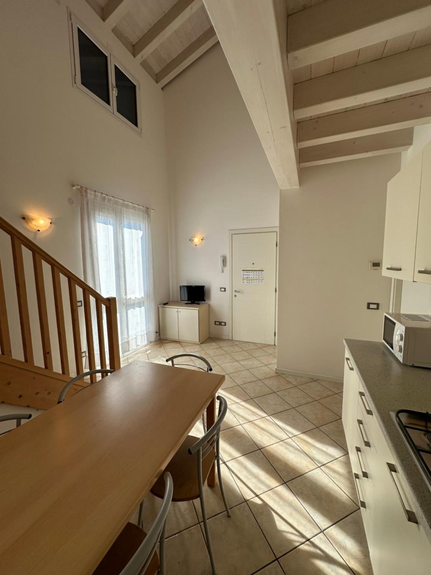 Residence Stefania Attici Su 2 Livelli - Agenzia Cocal Каорле Экстерьер фото